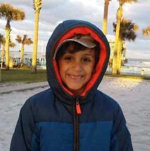 Meet your Posher, Moises